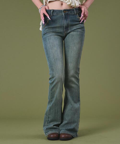 dispark(ディスパーク)の「DISPARK/バタフライ刺繍スタッズフレアデニム(デニムパンツ・レディース・インディゴブルー/ライトインディゴブルー・SMALL/MEDIUM)」の13枚目の写真