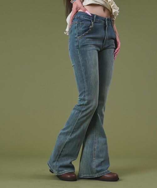 dispark(ディスパーク)の「DISPARK/バタフライ刺繍スタッズフレアデニム(デニムパンツ・レディース・インディゴブルー/ライトインディゴブルー・SMALL/MEDIUM)」の11枚目の写真