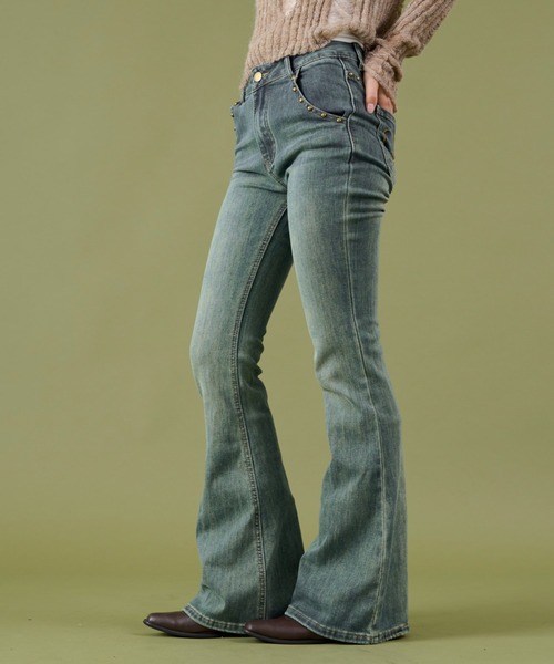 dispark(ディスパーク)の「DISPARK/バタフライ刺繍スタッズフレアデニム(デニムパンツ・レディース・インディゴブルー/ライトインディゴブルー・SMALL/MEDIUM)」の17枚目の写真