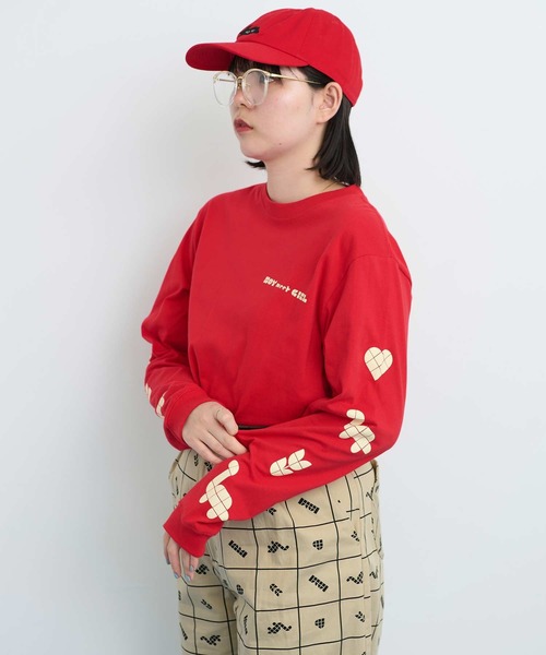 I am I in fact...（アイアムアイインファクト）の「●Favorite Motif ロンT（Tシャツ/カットソー・レディース・レッド/グレー・FREE）」の8枚目の写真