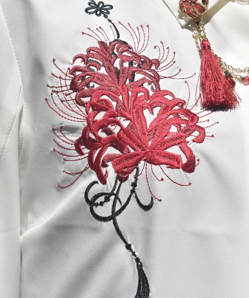 axes femme（アクシーズファム）の「彼岸花刺繍ショートシャツ（シャツ/ブラウス・レディース・ブラック/ネイビー/キナリ・FREE）」の7枚目の写真