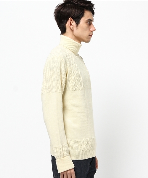 CIAOPANIC（チャオパニック）の「【Ciaopanic】　アラン編み替えタートルネック（ニット/セーター・メンズ・アイボリー/オリーブ・MEDIUM/LARGE）」の3枚目の写真