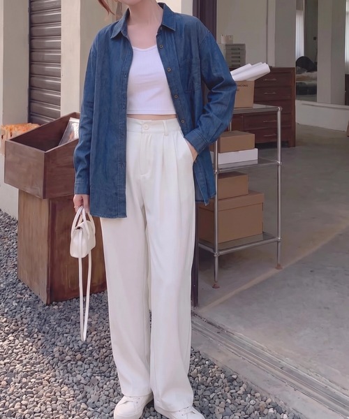 cammie(キャミー)の「デニムシャツ(シャツ/ブラウス・レディース・ブルー・LARGE/MEDIUM)」の9枚目の写真