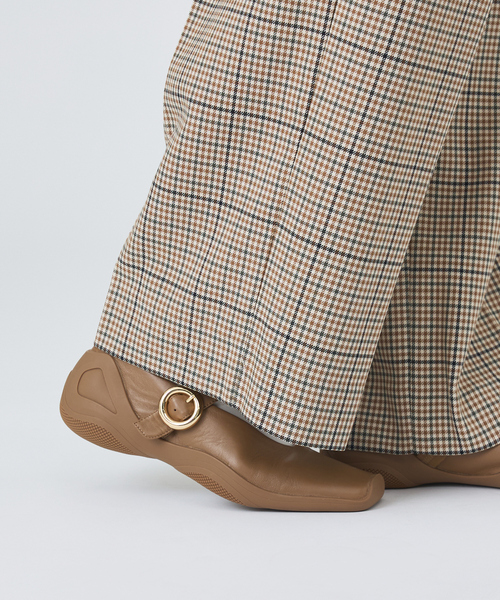 Au BANNISTER（オゥバニスター）の「メリージェーンスニーカー（スニーカー・レディース・キャメル/その他/ブラック・35/36/37/38/39）」の11枚目の写真