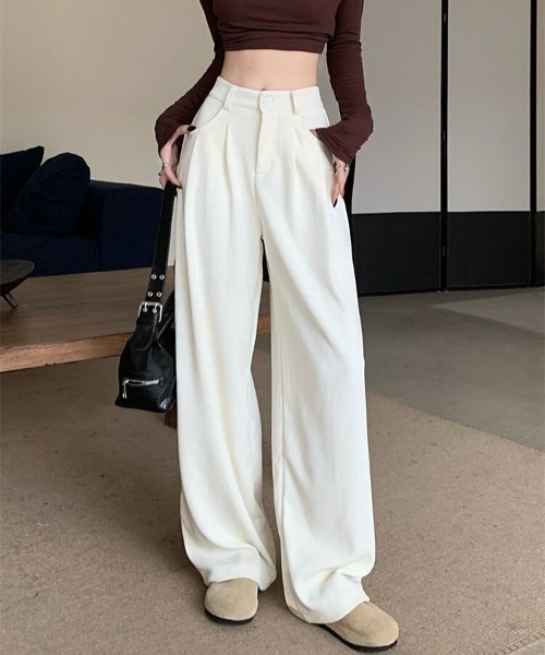 cammie(キャミー)の「ウエストタックワイドパンツ(その他パンツ・レディース・ベージュ/オフホワイト・M/L)」の1枚目の写真