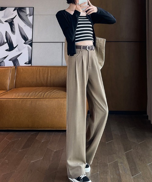cammie(キャミー)の「ウエストタックワイドパンツ(その他パンツ・レディース・ベージュ/オフホワイト・M/L)」の11枚目の写真