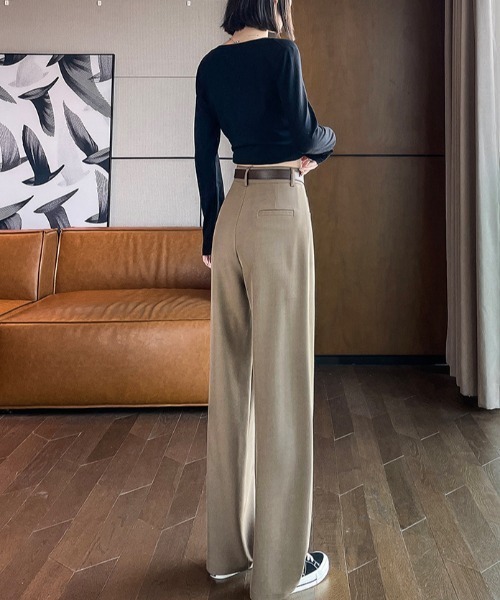 cammie(キャミー)の「ウエストタックワイドパンツ(その他パンツ・レディース・ベージュ/オフホワイト・M/L)」の10枚目の写真