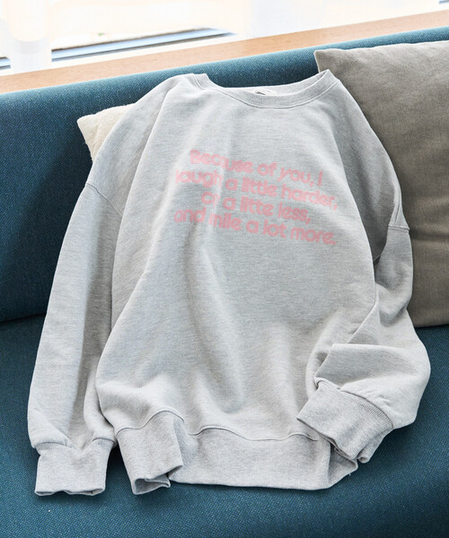 FREAK'S STORE（フリークスストア）の「限定展開　フロッキー ロゴ プリント 裏毛 スウェット（スウェット・レディース・ブラック/ナチュラル/ダークブラウン/ブルー/グレー・ﾌﾘ-）」の3枚目の写真