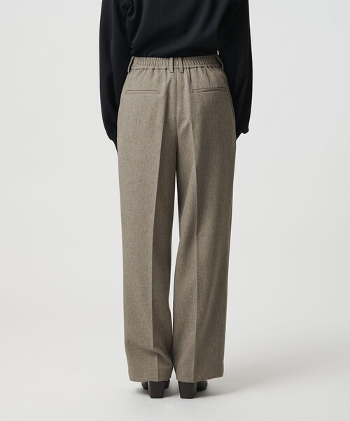 BEAUTY&YOUTH UNITED ARROWS(ビューティーアンドユースユナイテッドアローズ)の「ポリエステルブレンド バックゴムストレートパンツ(スラックス・レディース・ダークグレー/ライトグレー/グレー系・L/M/S/XS)」の14枚目の写真