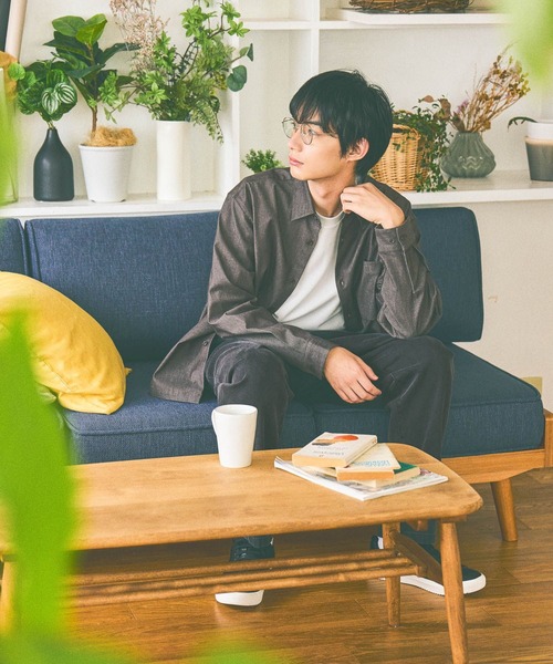 GLOBAL WORK（グローバルワーク）の「アーバンデニムシャツ/452310（シャツ/ブラウス・メンズ・ブラウン/ネイビー・SMALL/MEDIUM/LARGE/X-LARGE）」の4枚目の写真