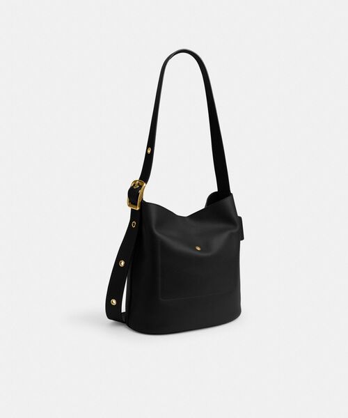COACH（コーチ）の「ブリーカー バケット バッグ（ショルダーバッグ・レディース・ブラック系その他・ONE）」の6枚目の写真