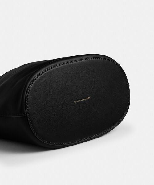 COACH（コーチ）の「ブリーカー バケット バッグ（ショルダーバッグ・レディース・ブラック系その他・ONE）」の10枚目の写真