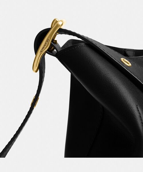 COACH（コーチ）の「ブリーカー バケット バッグ（ショルダーバッグ・レディース・ブラック系その他・ONE）」の11枚目の写真