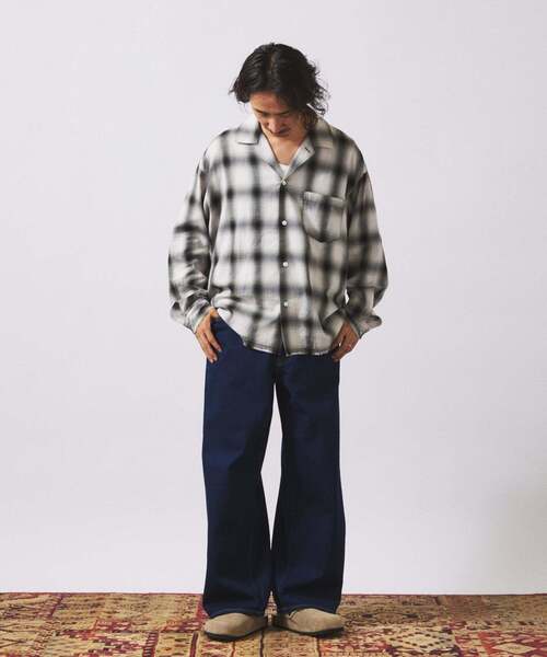 JOURNAL STANDARD relume（ジャーナルスタンダード　レリューム）の「クラフト デニム ワイド ストレート パンツ（デニムパンツ・メンズ・ブルー系その他/ネイビー/ブラック・LARGE/MEDIUM/SMALL）」の4枚目の写真