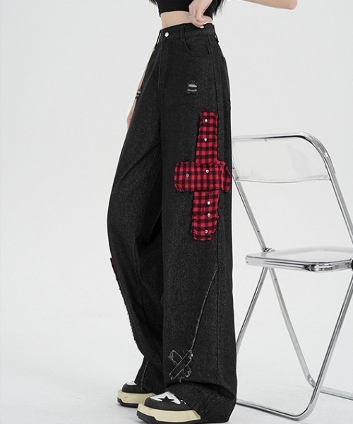 gossip!ロサンゼルス(ゴシップロサンゼルス)の「チェックアクセントエクストリームワイド デコラティブデニムパンツ(デニムパンツ・レディース・ブラック・M/S)」の10枚目の写真