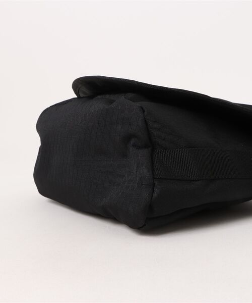 ARCHIVER(アーカイバ)の「【63】【GRAMICCI】MULTI SIDE BAG(ショルダーバッグ・メンズ・ブラック・FREE)」の8枚目の写真