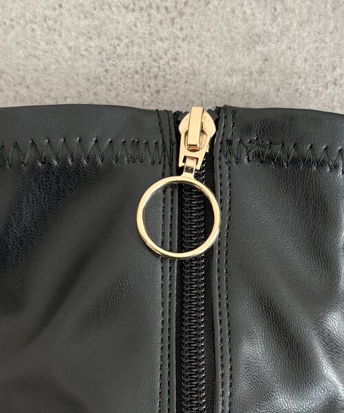Chez toi（シェトワ）の「ゴールドリングストレッチショートブーツ（ブーツ・レディース・ブラウン/ブラック・MEDIUM/LARGE）」の10枚目の写真