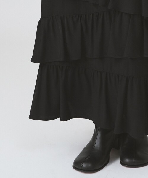 Ray BEAMS（レイビームス）の「アシンメトリー フリル ティアード スカート（スカート・レディース・ベージュ/ブラック・1/0）」の16枚目の写真