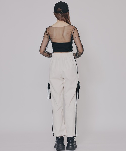 REDYAZEL（レディアゼル）の「サイドリボンラインパラシュートパンツ（その他パンツ・レディース・ピンク/ライトグレー/ブラック/キナリ・FREE）」の7枚目の写真