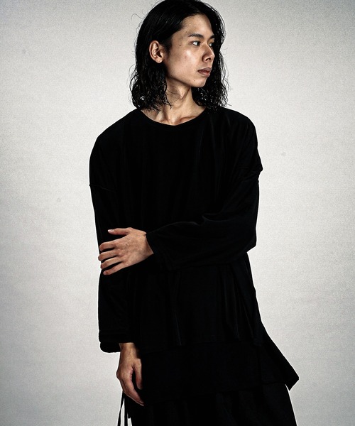 NO ID.(ノーアイディ)の「【NO ID.】Layered Crew-Neck Big Pullover / レイヤード クルーネック ビッグ プルオーバー(Tシャツ/カットソー・メンズ・グレー/その他23/ブラック・ONE SIZE)」の6枚目の写真