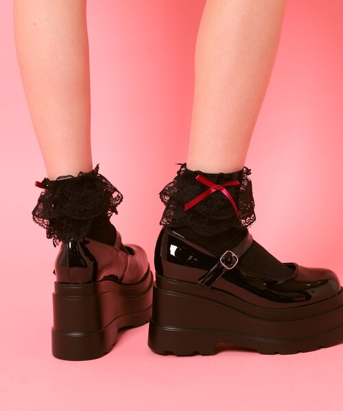 cs T&P（シーエスティーアンドピー）の「ストラップ厚底パンプス（パンプス・レディース・ホワイト系2/シルバー/ブラック系1・LL/L/M/S）」の10枚目の写真