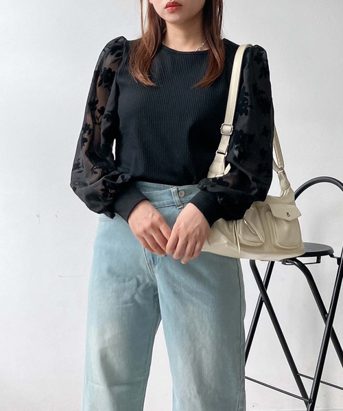 AS KNOW AS plus(アズノゥアズプラス)の「♪アソートデザイン 花柄シアープルオーバー(プチハイネック・クルーネック)(Tシャツ/カットソー・レディース・ブラック系/ブラック系1・FREE)」の12枚目の写真