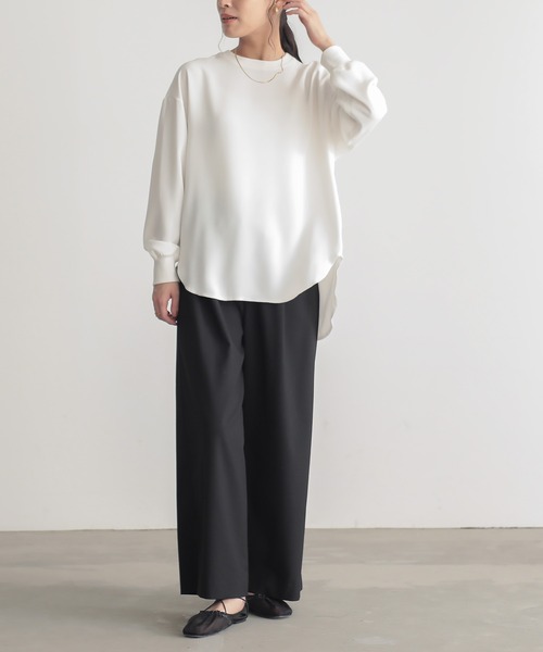 for/c(フォーシー)の「ジョーゼットきれいめカジュアルロングスリーブブラウス【サスティナブル】(Tシャツ/カットソー・レディース・ブラック/オフホワイト・M/L)」の6枚目の写真