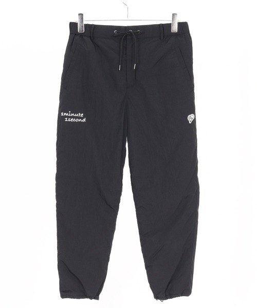 1minute 1second(ワンミニットワンセカンド)の「mp14218-padded 6-pocket pants with cursive embroidery ナイロンパンツ(1M25F030)(その他パンツ・メンズ・チャコール/ブラック・XL/L/M/S)」の9枚目の写真