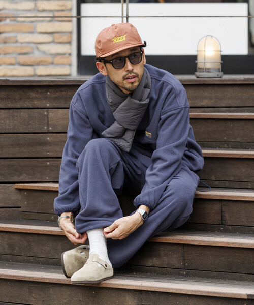 セール】ビッグシルエット ワンポイントロゴ スピンドル フリース