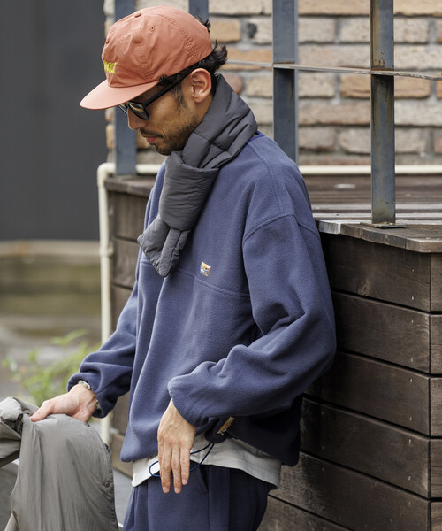 セール】ビッグシルエット ワンポイントロゴ スピンドル フリース