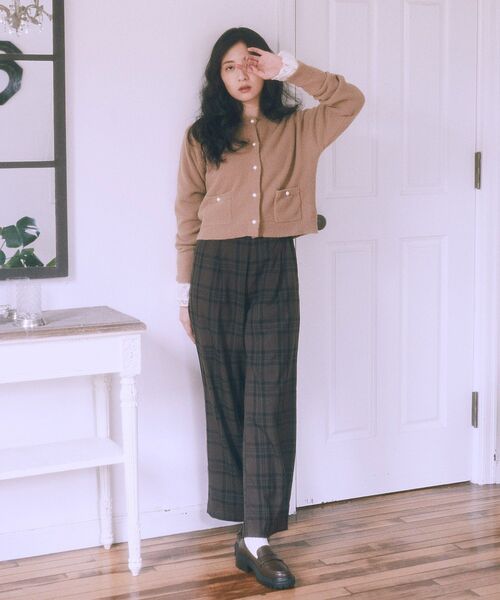 earth music&ecology（アースミュージックアンドエコロジー）の「【吸湿発熱】あったかフェミニンインナー（袖レース）（Tシャツ/カットソー・レディース・オフホワイト・F）」の22枚目の写真