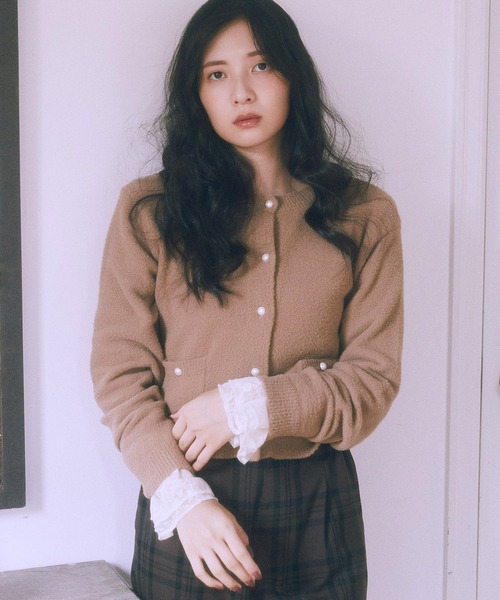 earth music&ecology（アースミュージックアンドエコロジー）の「【吸湿発熱】あったかフェミニンインナー（袖レース）（Tシャツ/カットソー・レディース・オフホワイト・F）」の6枚目の写真