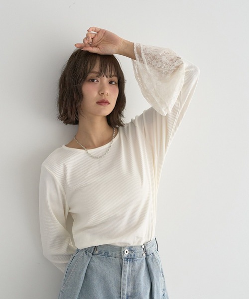 earth music&ecology（アースミュージックアンドエコロジー）の「【吸湿発熱】あったかフェミニンインナー（袖レース）（Tシャツ/カットソー・レディース・オフホワイト・F）」の2枚目の写真