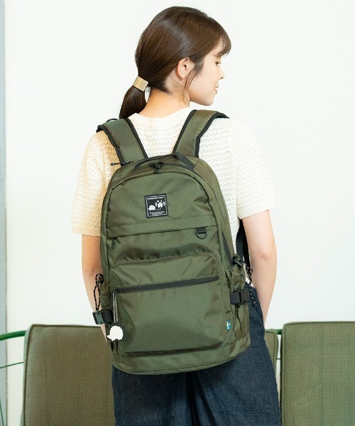 SCANDINAVIAN FOREST(スカンジナビアン・フォレスト)の「NEWアクティブデイパック<撥水加工>(バックパック/リュック・レディース・ブラック/カーキ/ネイビー/ベージュ/グレー・FREE)」の14枚目の写真