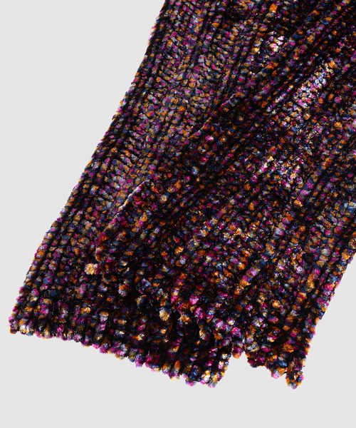 DRIES VAN NOTEN（ドリスヴァンノッテン）の「TEYA 2723 W.K.SCARF（ストール/ショール・レディース・グレー/パープル・ONE SIZE）」の4枚目の写真