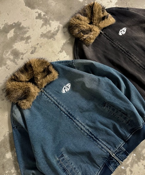 A'GEM/9 × .kom 『A'gem/エージェム』ファー付デニムスタンド