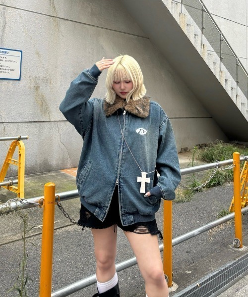 A'GEM/9 × .kom 『A'gem/エージェム』ファー付デニムスタンド