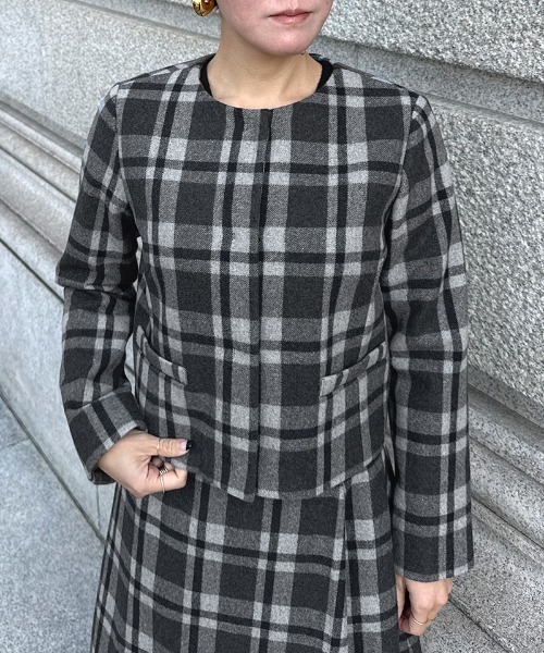 JENNE(ジェンヌ)の「JENNEチェックジャケット(その他アウター・レディース・ネイビー/ブラック・LARGE/MEDIUM/SMALL)」の11枚目の写真
