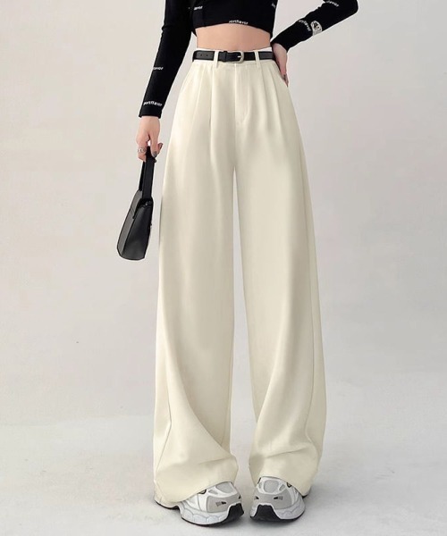 LETee(レティー)の「ツータックワイドレッグパンツ/ターンアップボトムス(その他パンツ・レディース・ブラック/ベージュ/ホワイト・S/M)」の2枚目の写真