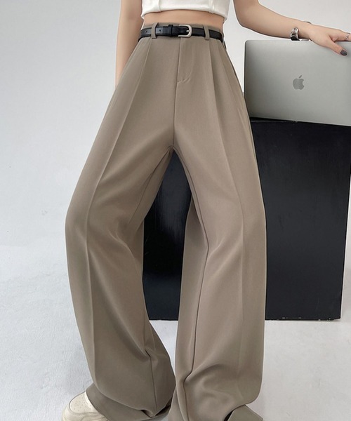 LETee(レティー)の「ツータックワイドレッグパンツ/ターンアップボトムス(その他パンツ・レディース・ブラック/ベージュ/ホワイト・S/M)」の7枚目の写真