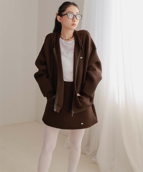 miette(ミエット)の「ダンボールダブルジップフードパーカー(パーカー・レディース・ブラック/グレー/ブラウン・L/M/S)」の5枚目の写真