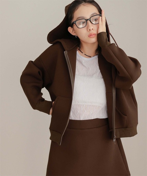 miette(ミエット)の「ダンボールダブルジップフードパーカー(パーカー・レディース・ブラック/グレー/ブラウン・L/M/S)」の7枚目の写真