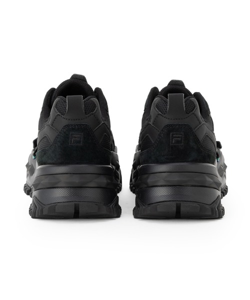 FILA（フィラ）の「TWINE MAX（スニーカー・レディース・ブラック・26.0cm/25.0cm/24.0cm/23.0cm/28.0cm）」の3枚目の写真