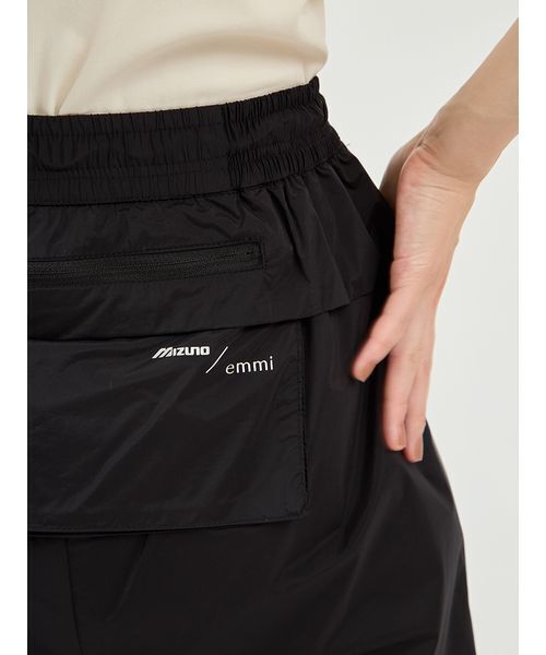 MIZUNO（ミズノ　）の「【emmi｜MIZUNO】ブレスサーモパンツ（スポーツグッズ・レディース・ブラック・S/M）」の10枚目の写真