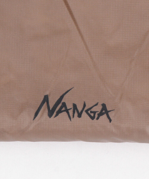 NANGA（ナンガ）の「NANGA/ナンガ PORTABLE LIGHT DOWN MUFFLER ポータブルライトダウンマフラー（マフラー・メンズ・ブラウン系その他/オリーブ/ブラック/ベージュ・ONE SIZE）」の6枚目の写真