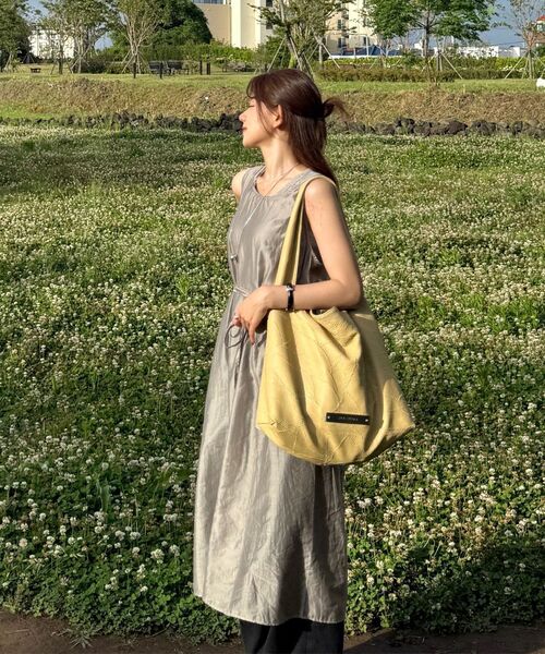 NICK&NICOLE（ニックアンドニコール）の「LEATHER WRINKLE TOTE BAG_BUTTER（トートバッグ・レディース・その他・FREE）」の12枚目の写真