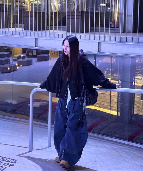 RSSC(アールエスエスシー)の「DENIM STRAP CROP HOOD ZIPUP - BLACK(パーカー・レディース・その他・1/2)」の14枚目の写真