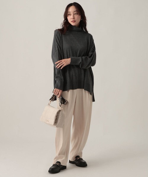 Elura（エルーラ）の「裾タックカーブパンツ/621811（その他パンツ・レディース・ホワイト/ブラック/ブラウン・FREE）」の5枚目の写真