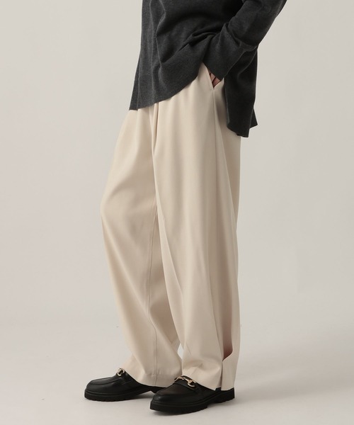 Elura（エルーラ）の「裾タックカーブパンツ/621811（その他パンツ・レディース・ホワイト/ブラック/ブラウン・FREE）」の7枚目の写真