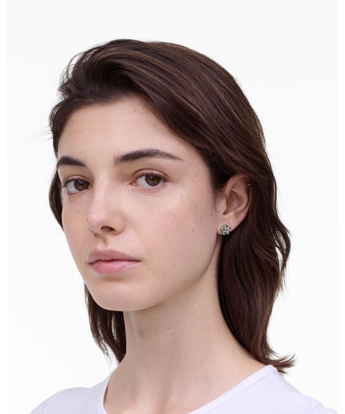 MARC JACOBS（マークジェイコブス）の「DAISY BALLOON STUD EARRINGS/デイジー バルーン スタッズ ピアス（ピアス（両耳用）・レディース・シルバー/ゴールド・ONE SIZE）」の5枚目の写真